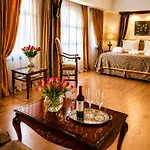 Great Greece Le Convivial Lägenhetshotell