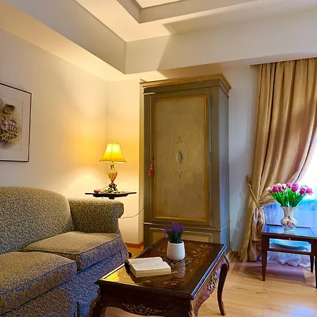 Great Greece Le Convivial Hotel 5*