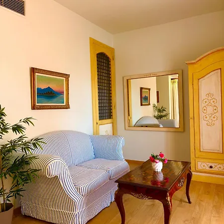 Great Greece Le Convivial Xylokastro