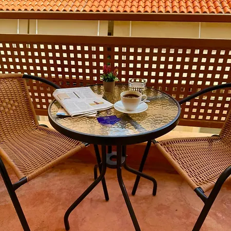 Great Greece Le Convivial