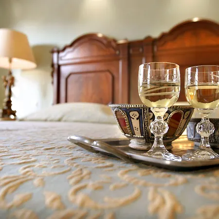 Great Greece Le Convivial &