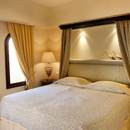Great Greece Le Convivial 4*