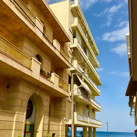 Great Greece Le Convivial 4* קסילוקסטרו