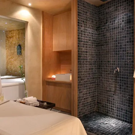Otel Great Greece Le Convivial Xylokastro