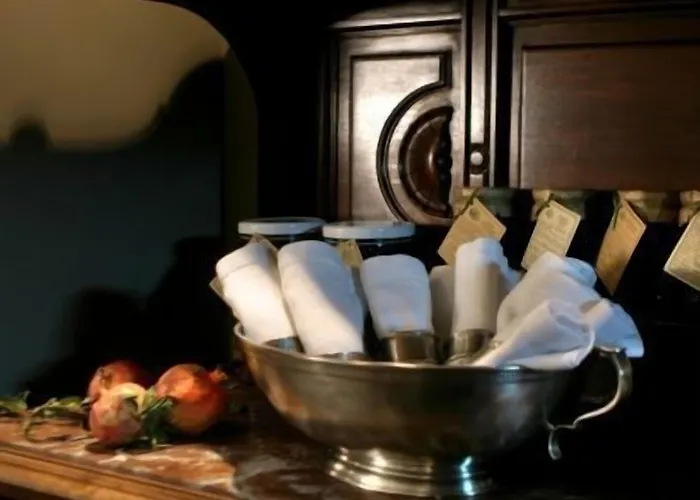 Great Greece Le Convivial